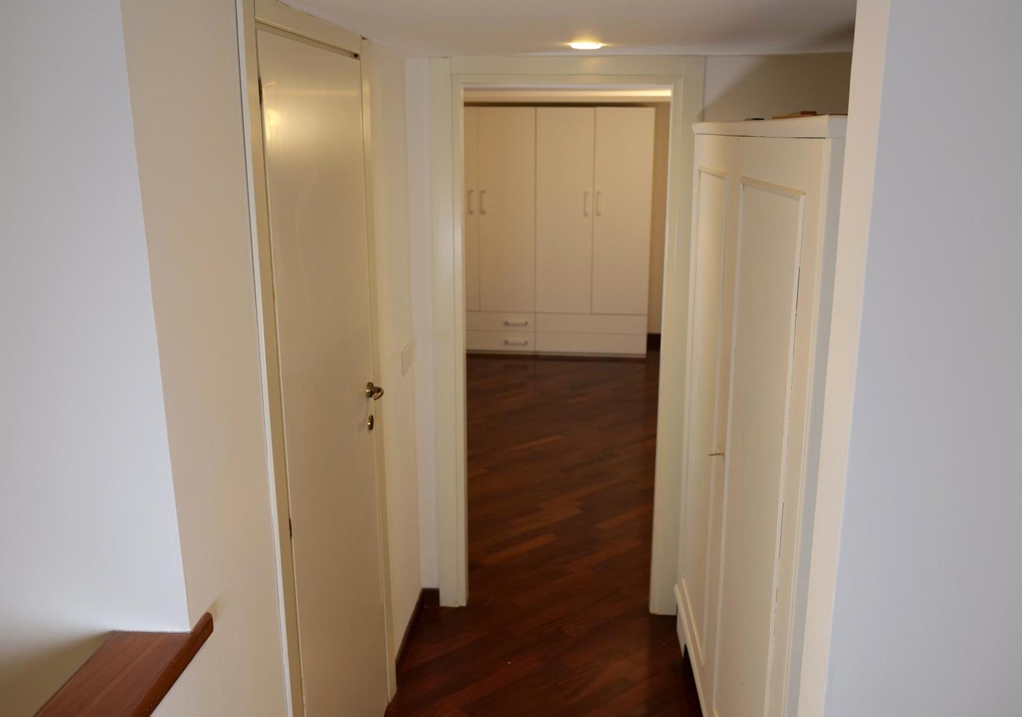 Luxury Piazzetta Rodino Apartment *